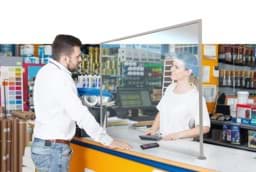 Zeige Details für Spuckschutz / Schutzwand FEST, 990x18(Ø60)x910 mm (B/T/H) Bild von Spuckschutz / Schutzwand FEST, 990x18(Ø60)x910 mm (B/T/H)