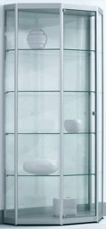 Bild von Trapezerkervitrine mit Drehtüre 1820x920x460 mm HxBxT mit 5-seitige ESG-Verglasung, eckige Profile, Bodenplatte silber
